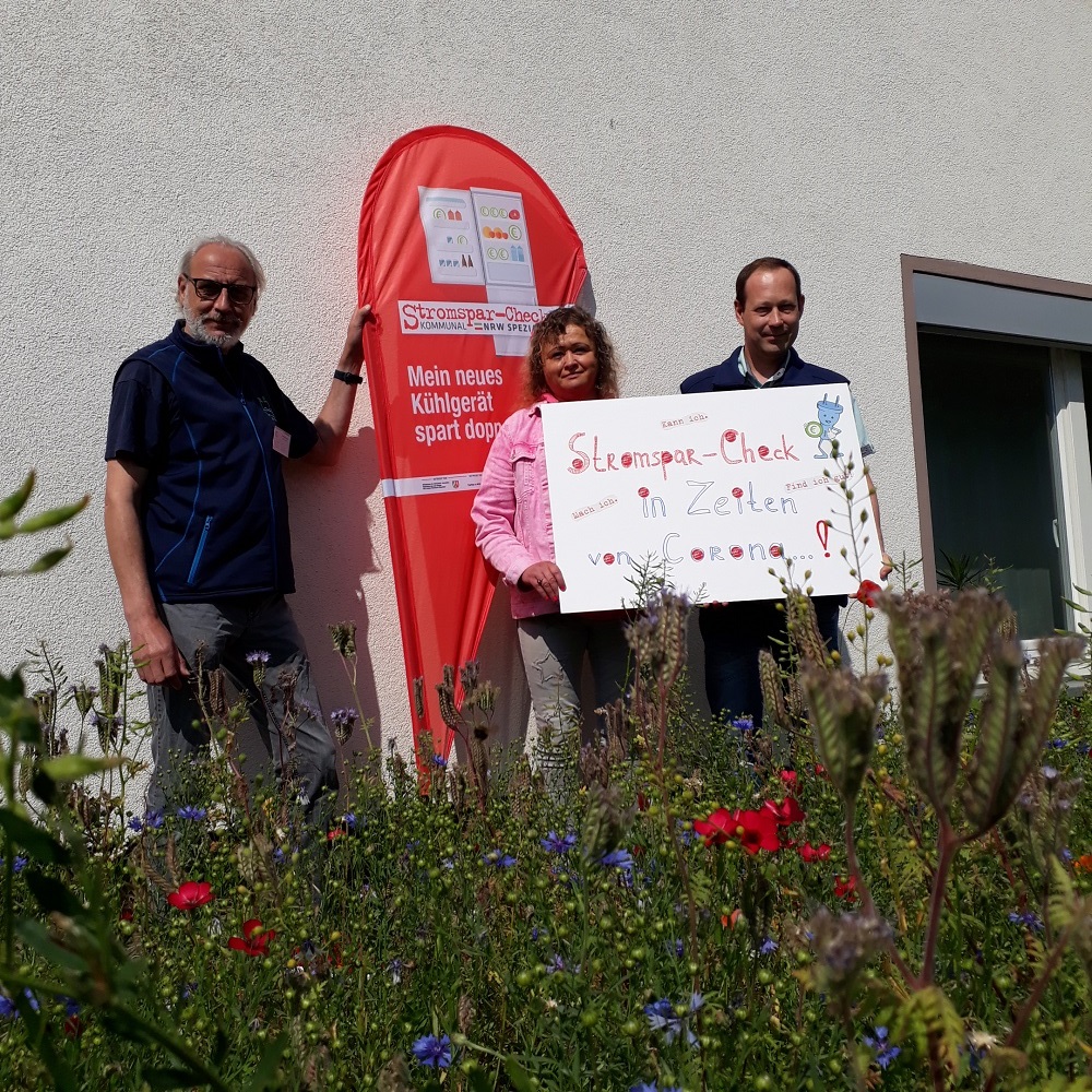 Kommunen gestalten: Stromspar-Team  und viele Kinder lassen Kreis Höxter blühen!