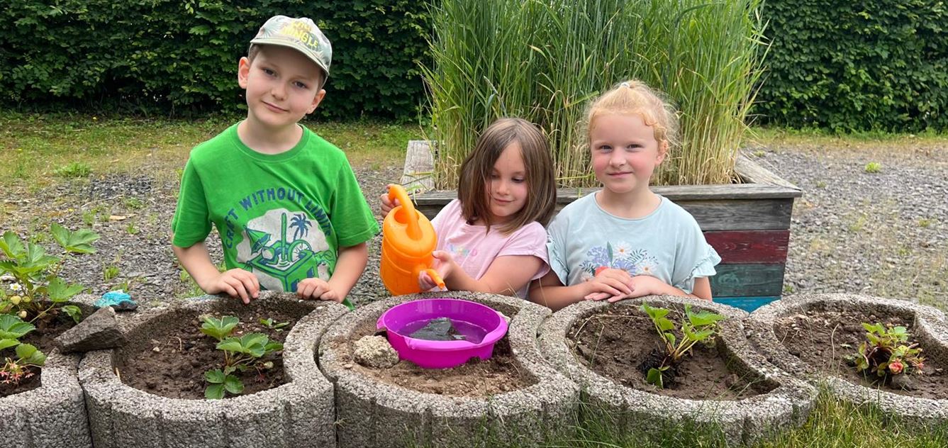 Fliegendes Klassenzimmer im Grünen